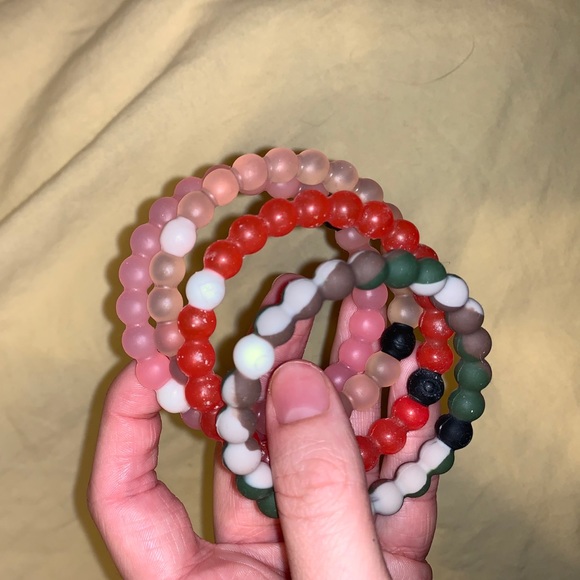 4 pack of lokai bracelets - Picture 7 of 7